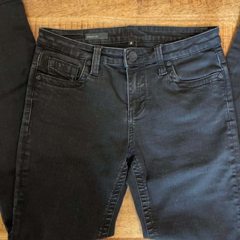 Kut From the Kloth Straight Leg Low Rise Jeans